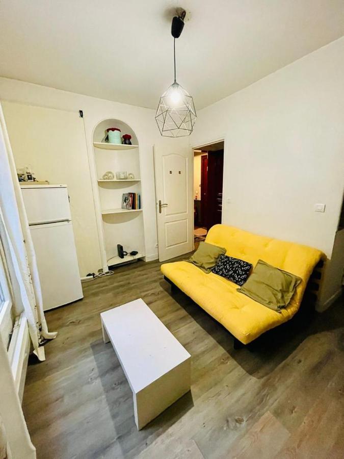 Appartement En Plein Coeur Du 10Eme Et Proche De Plusieurs Gares Paryż Zewnętrze zdjęcie