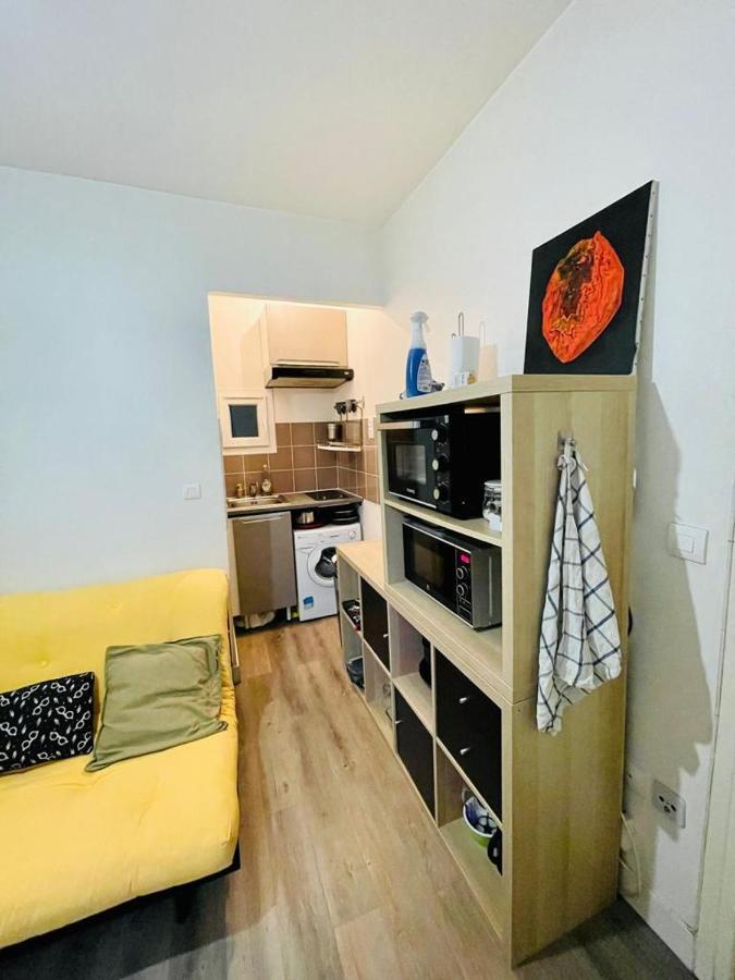 Appartement En Plein Coeur Du 10Eme Et Proche De Plusieurs Gares Paryż Zewnętrze zdjęcie